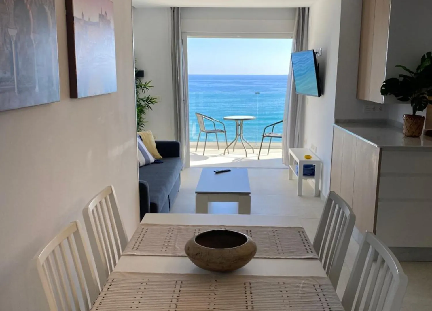 Apartment Playa Malagueta Vistas Frontal Al Mar Con Dos Dormitorios Malaga Spain